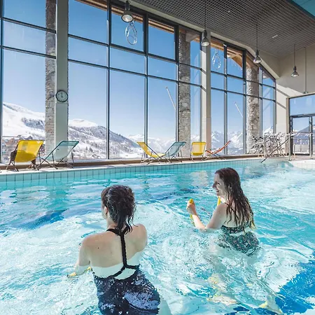 Pres Des Pistes, Equipe, Pour 2 Personnes - Fr-1-807-35 Saint-François-Longchamp